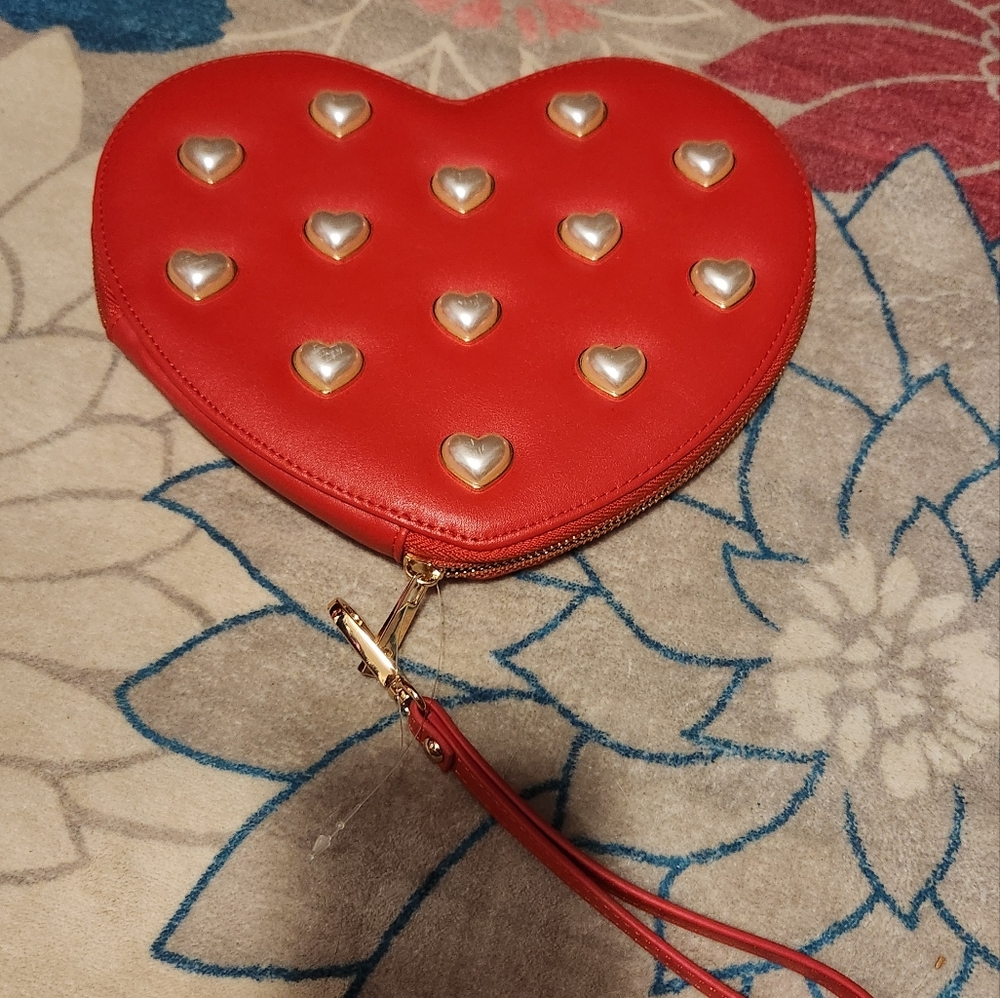 Heart-Shaped Red Clutch Wristlet